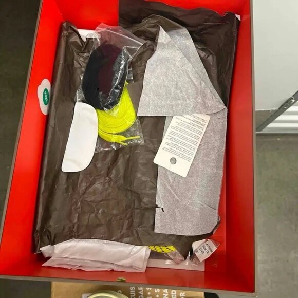 Jordan Jumpman Jack Travis Scott Bright Cactus FZ8117102 Size Men 12 Worn Once - Picture 9 of 9